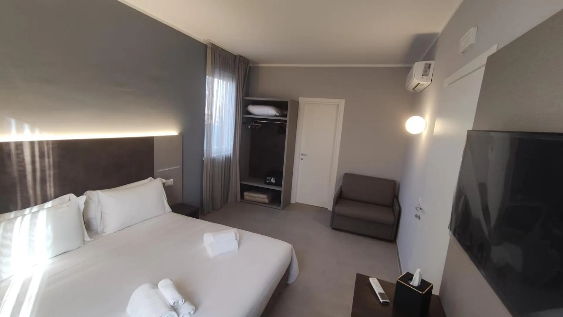 Tiber Suite Rome Italy