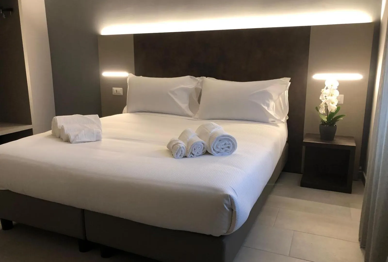 Tiber Suite Rome 0*,